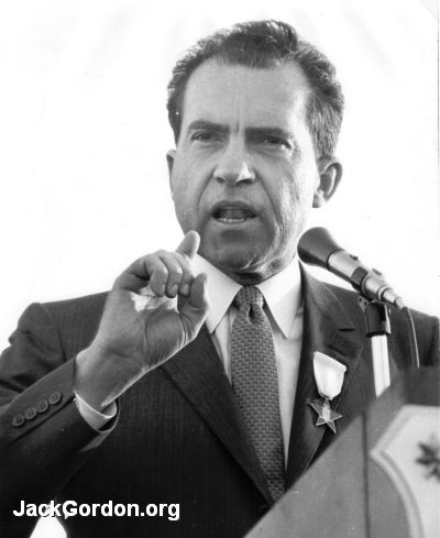 Closeup of Richard Nixon at Seattle-Tacoma Airport, 1960.  Photo from JackGordon.org